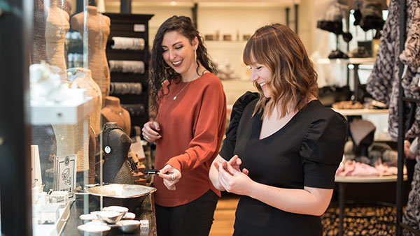 Guests browse luxury gifts and artisan goods at Gervasi Vineyard’s Marketplace boutique, a premier shopping destination in northeast Ohio.